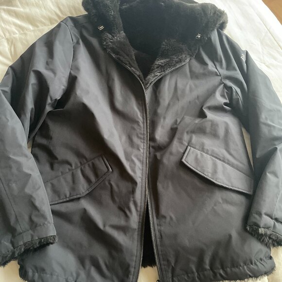 Ralph Lauren Reversible Hooded Ladies Faux Fur Jacket - Picture 2 of 5